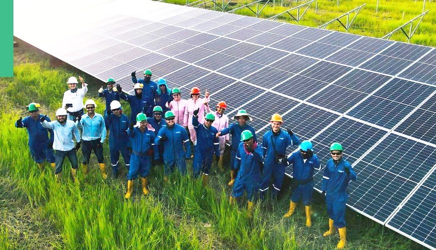 Mujeres en la energía solar: una oportunidad para la empleabilidad