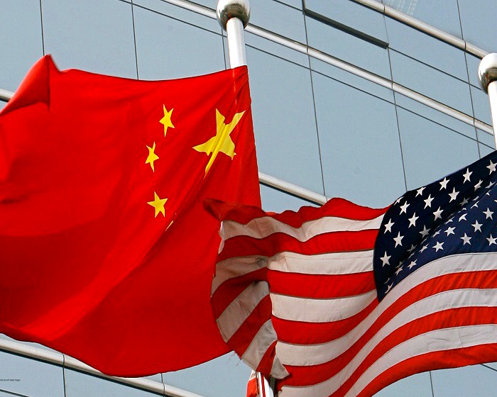 banderas China y USA
