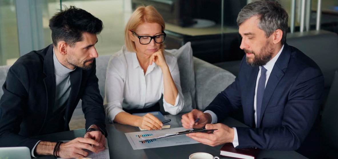 Desayuno Empresarial: El rol de las Juntas directivas en la adopción estratégica de la IA